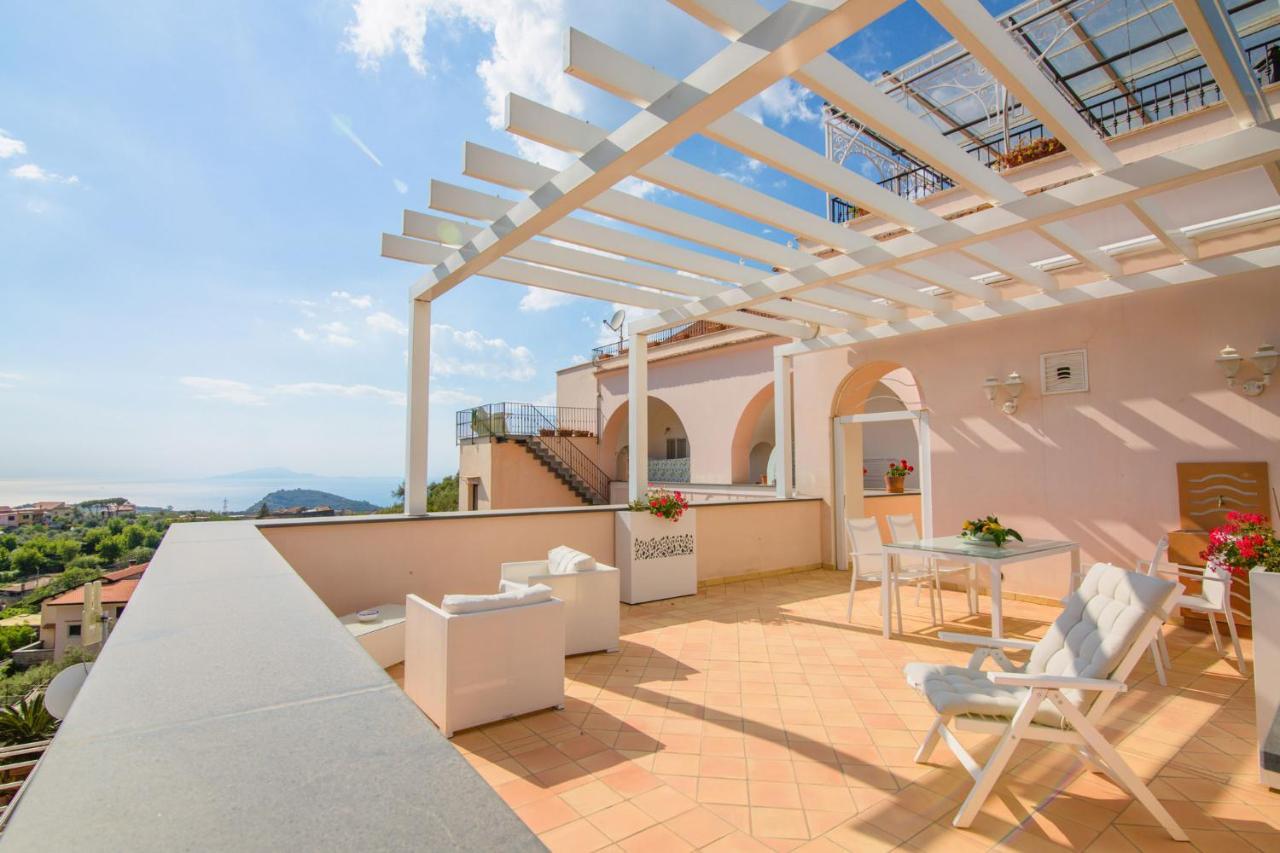 Shedir Apartment Vico Equense Exterior foto